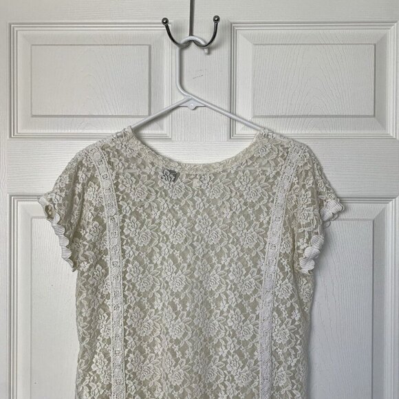 Miss Me Lace Crochet Size Small Top Ivory White Short Sleeve Blouse - Picture 7 of 11